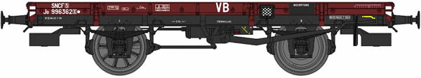 REE Modeles WB-443 - French Railroad original green liveral PLM FLAT Wagon, hand brake, PLM Boxes, 1 plain & 1 spoked wh